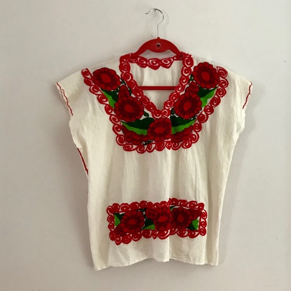 Tops - Mexican rose embroidered blouse sz M